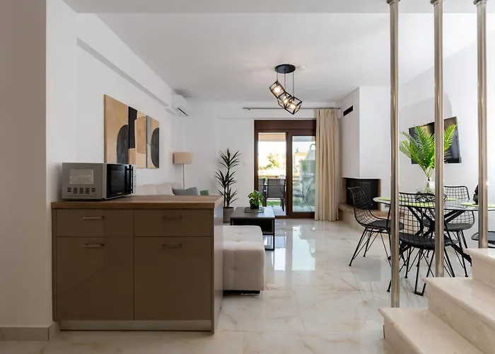 Sithonia Rs Olive Luxury Maisonette 펜션 니키티
