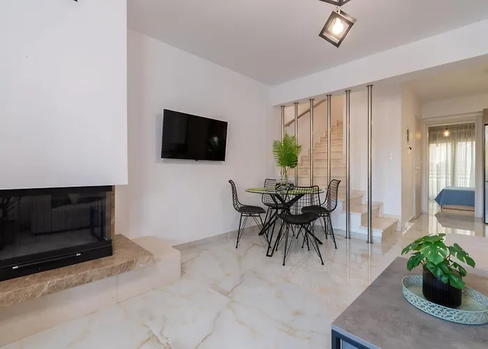 펜션 Sithonia Rs Olive Luxury Maisonette *