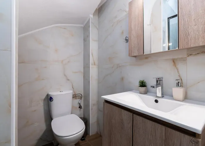 Sithonia Rs Olive Luxury Maisonette * Никити