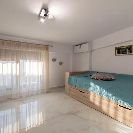 別荘 Sithonia Rs Olive Luxury Maisonette *